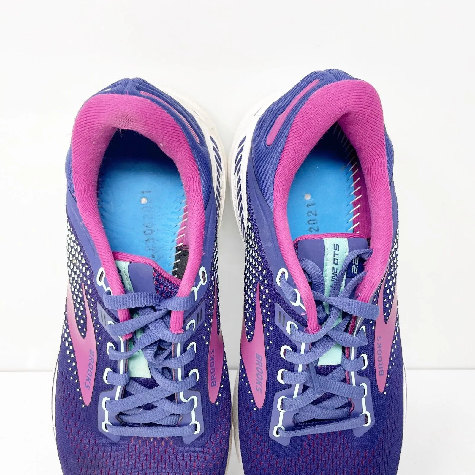 Brooks Womens Adrenaline GTS 22 1203531B403 Blue Running Shoes Sneakers Sz 8.5 B