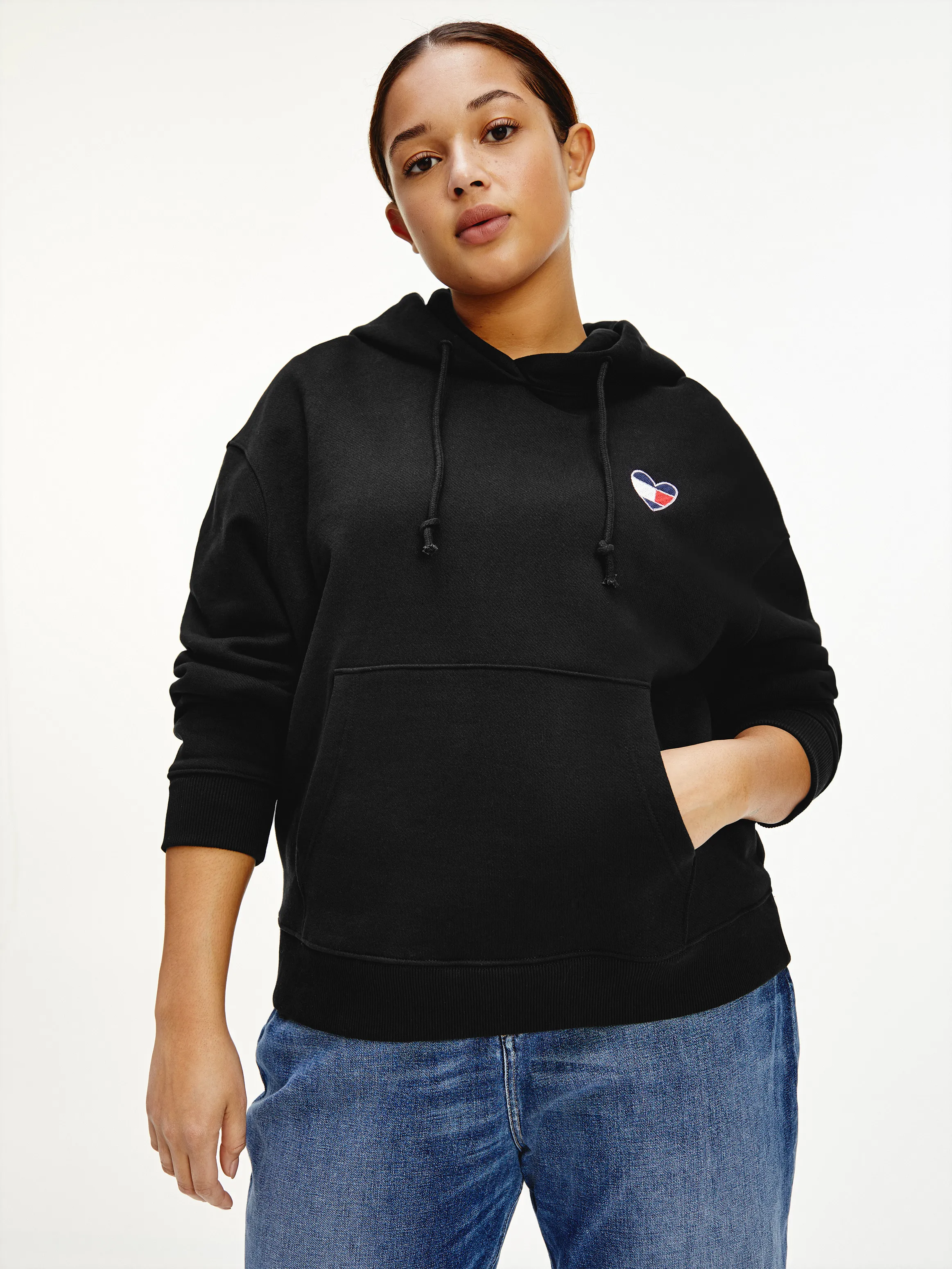 Curve Heart Flag Boxy Hoodie | Hoodies | Tommy Hilfiger