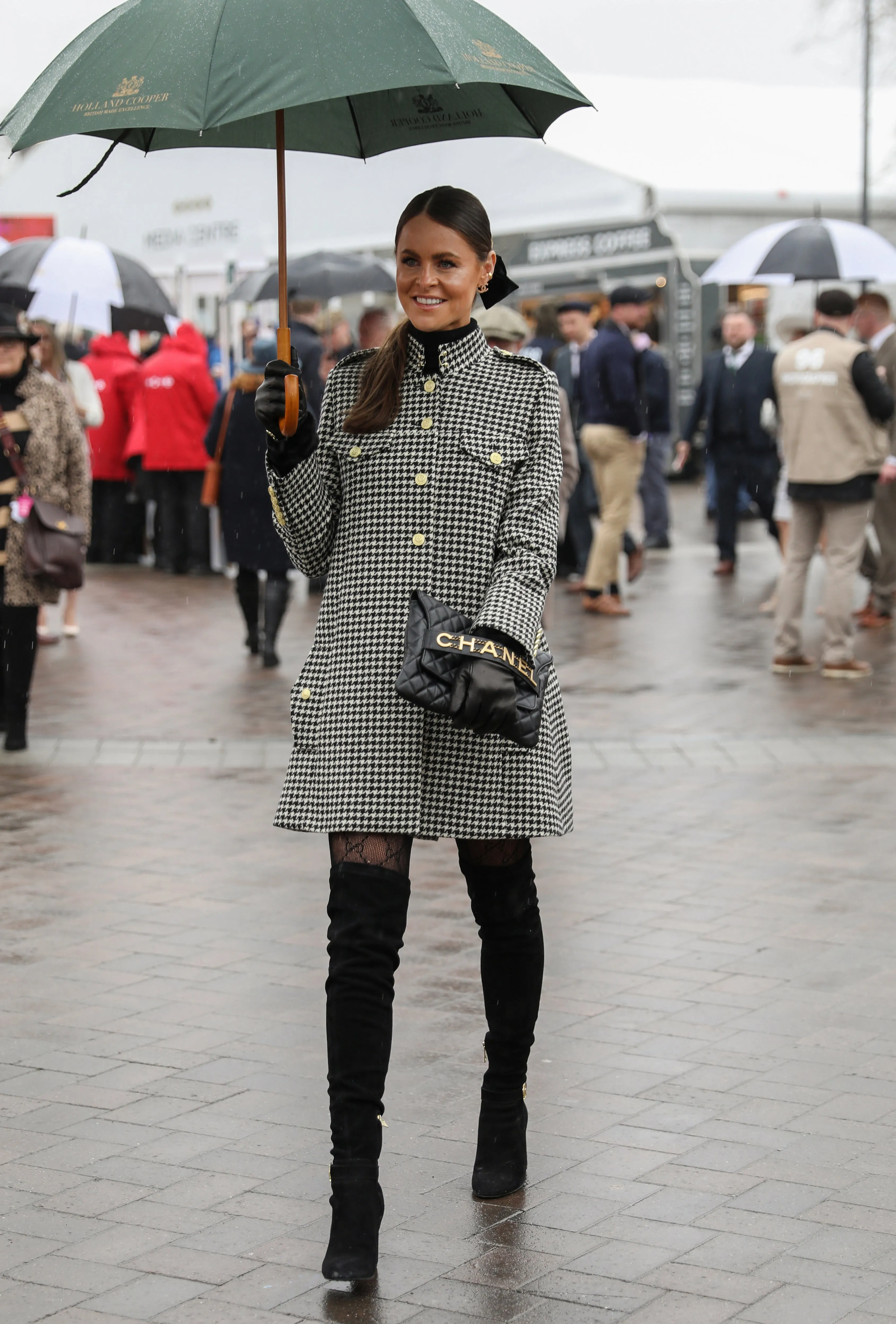 Highbury Cape Coat (Houndstooth)