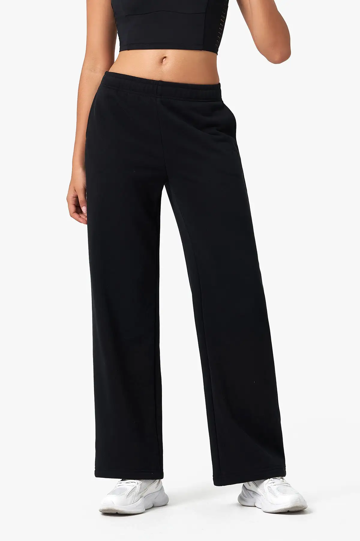 Loose-Fit Straight-Leg Long Sweatpants