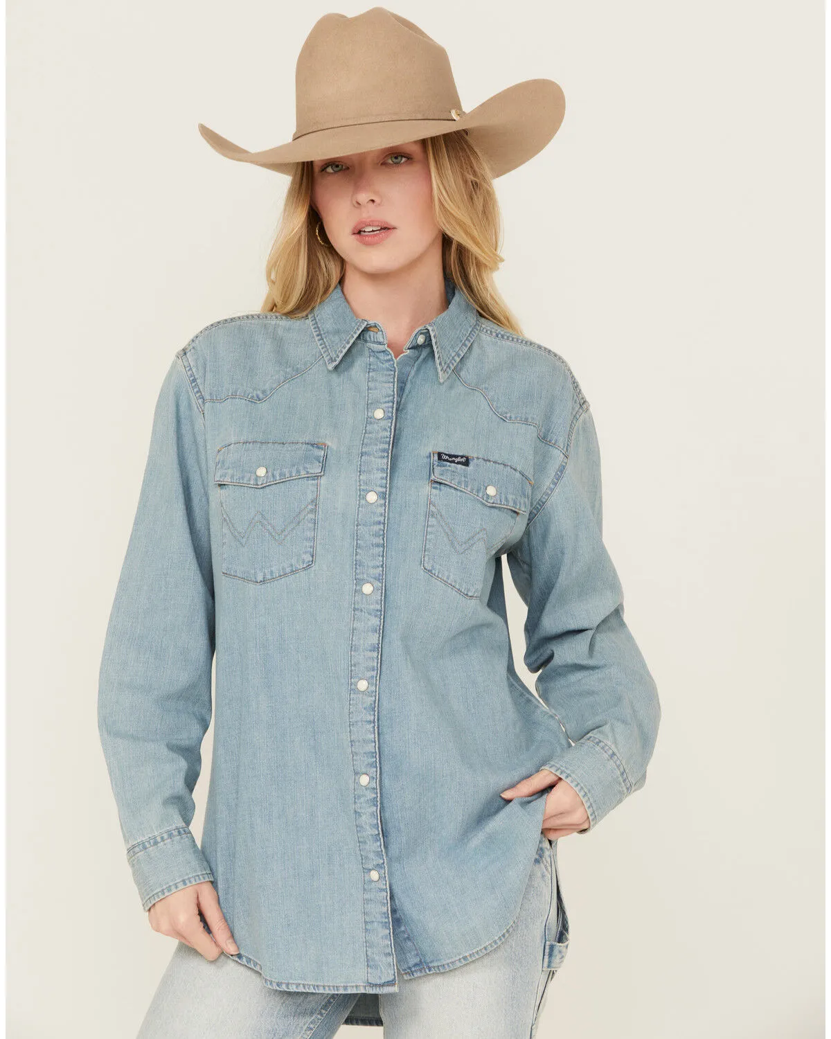 Product Name:  Wrangler Retro Women's Light Wash Cowboy Back Long Sleeve Pearl Snap Denim Western Shirt