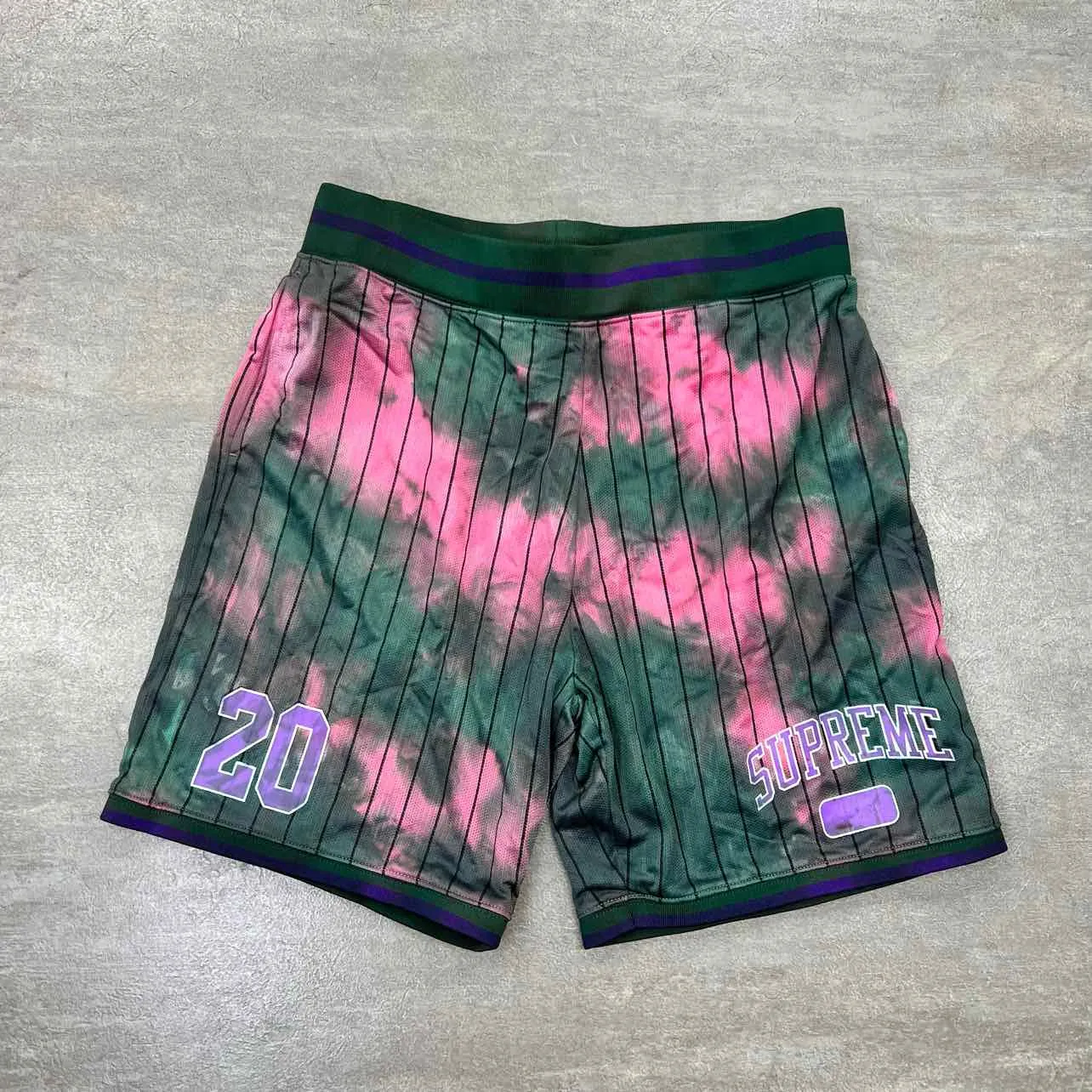 Supreme Shorts TIE DYE Green New Size M