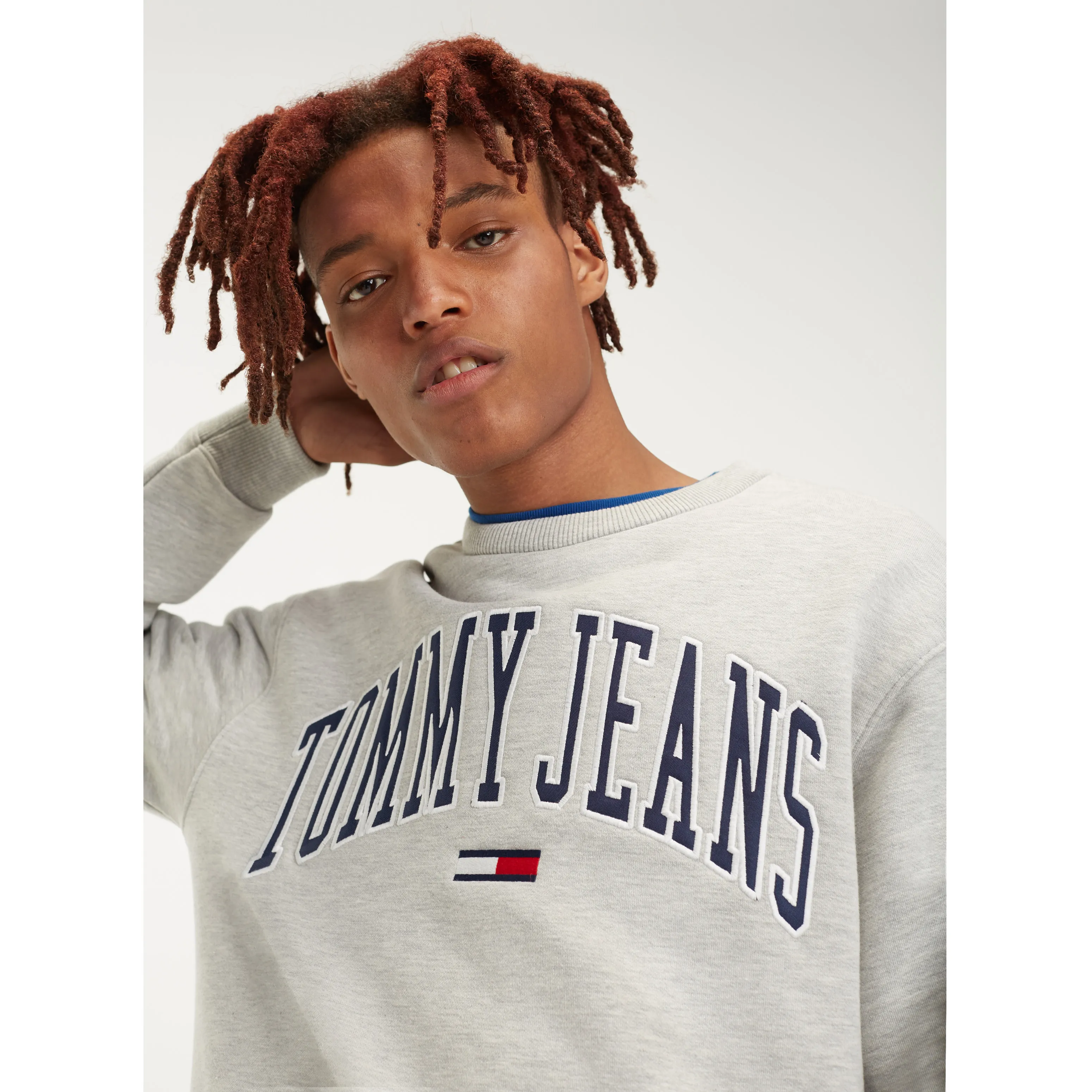 Tommy Classics Logo Sweatshirt | Hoodies | Tommy Hilfiger