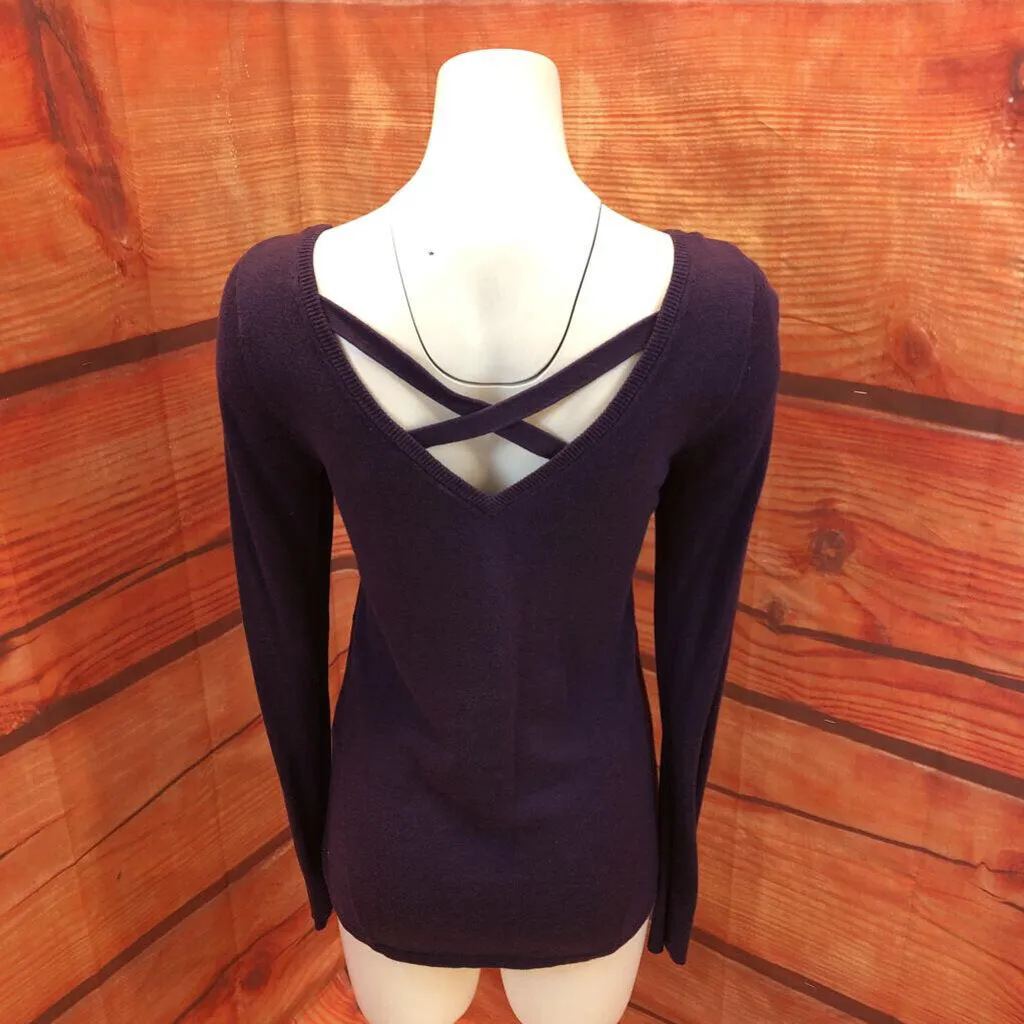 WHBM PURPLE SWEATER SIZE SMALL TCC